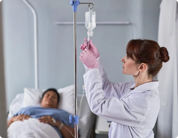 A Better Life Infusions nurse preparing an infusion
